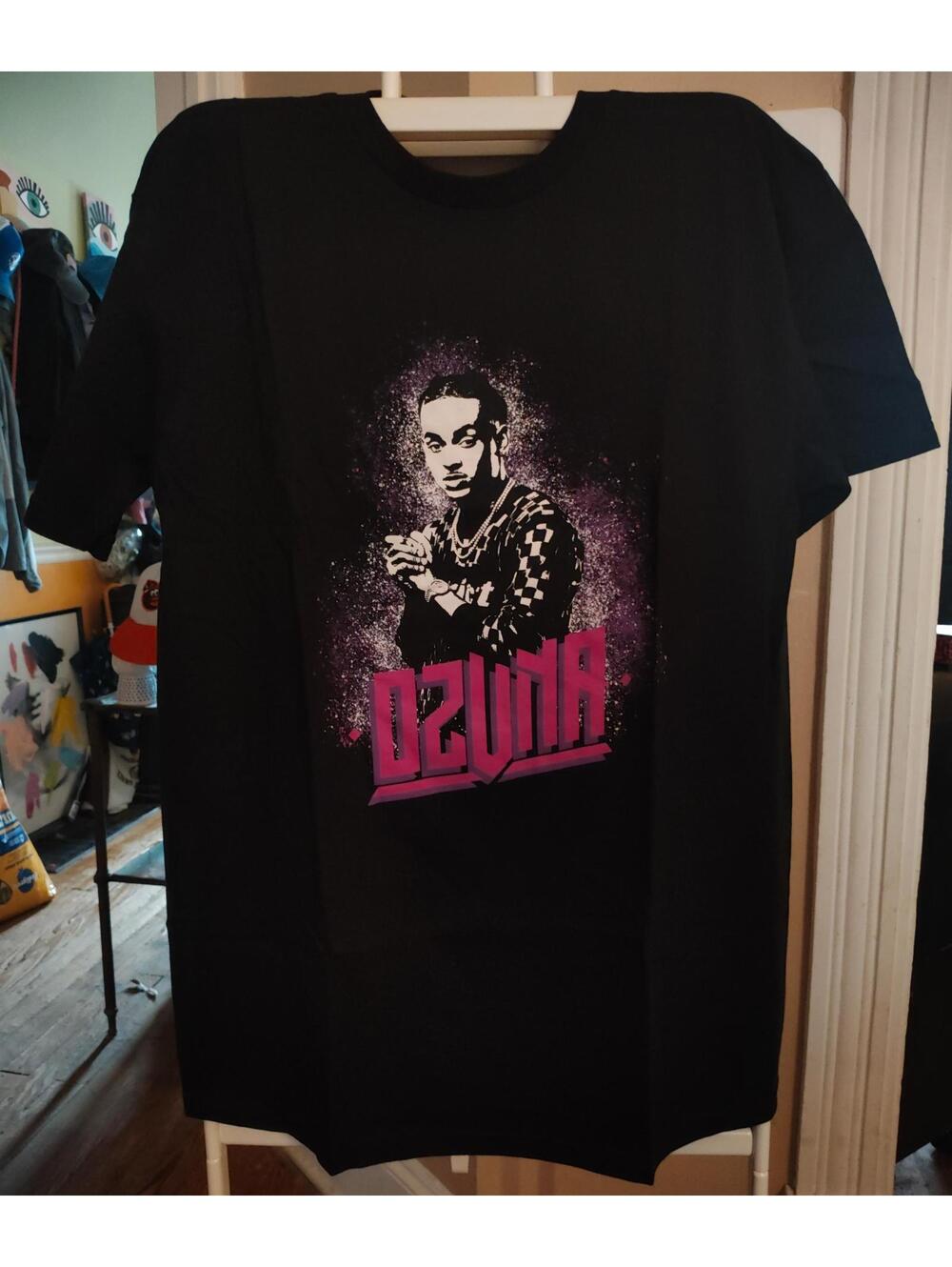 NWT - Ozuna - official aura tour T shirt Large - thread shop